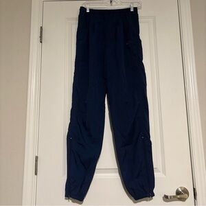 Nike Women’s Navy Track Pants Size Small
